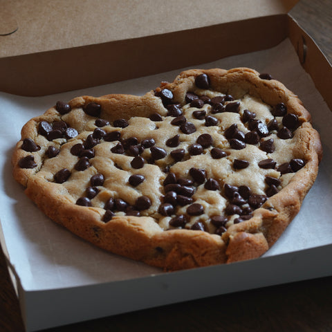 Chocolate Chip Cookie Heart (Delivered Monday)